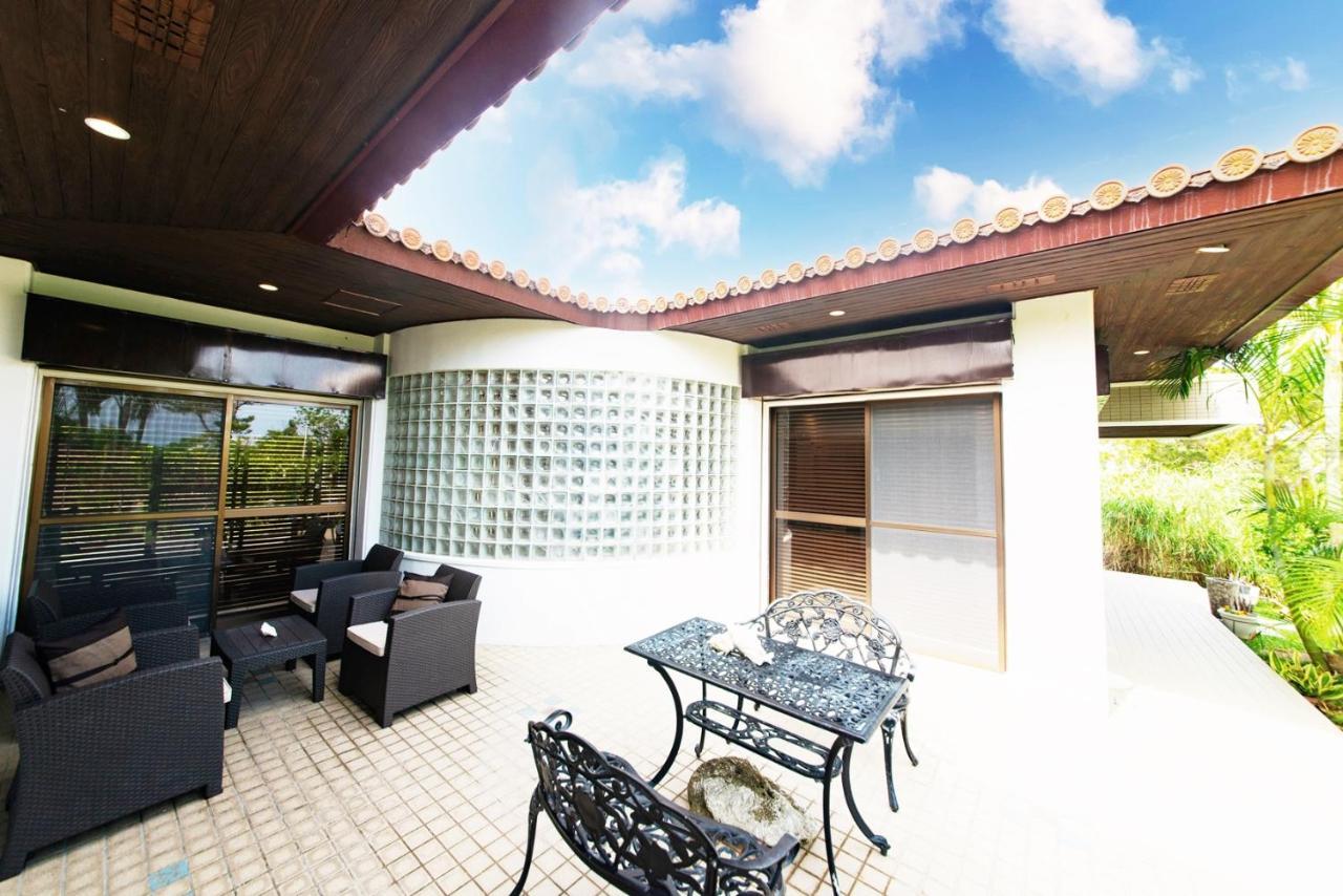 Palm Villa Ishigakijima Yugafu Ishigaki  Bagian luar foto